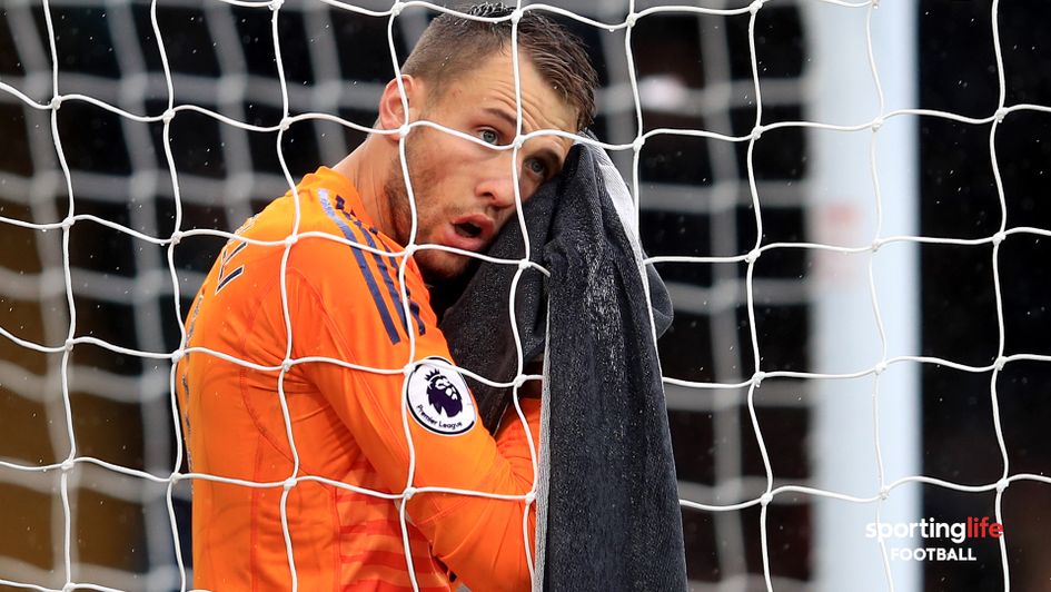 Fulham goalkeeper Marcus Bettinelli