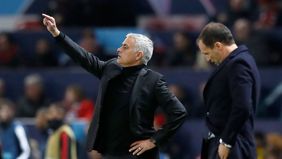 Jose Mourinho passes on instructions against Juventus