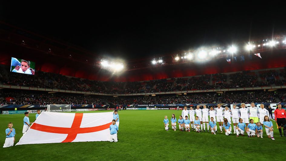 France faced England at the Stade du Hainaut in 2017