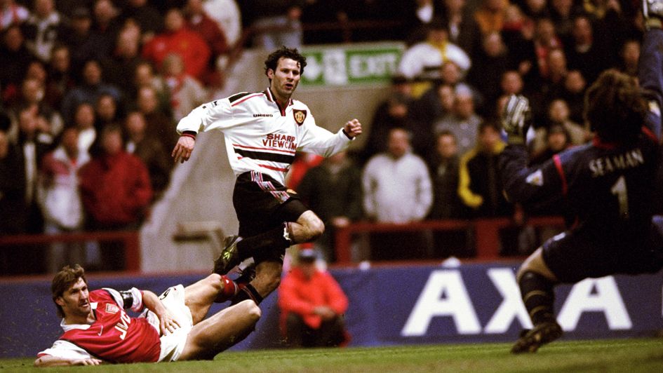 Ryan Giggs scores his famous winner against Arsenal