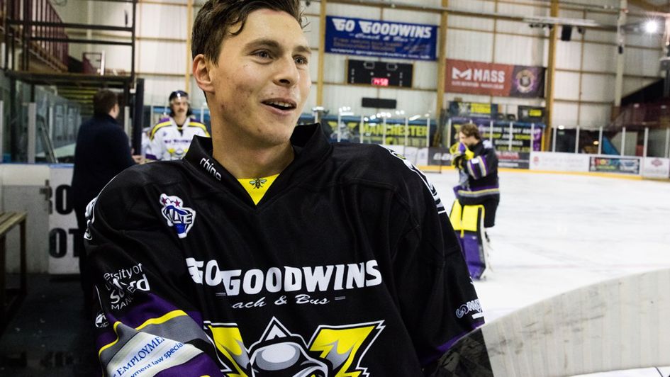 Manchester United's Victor Lindelof with Manchester Storm