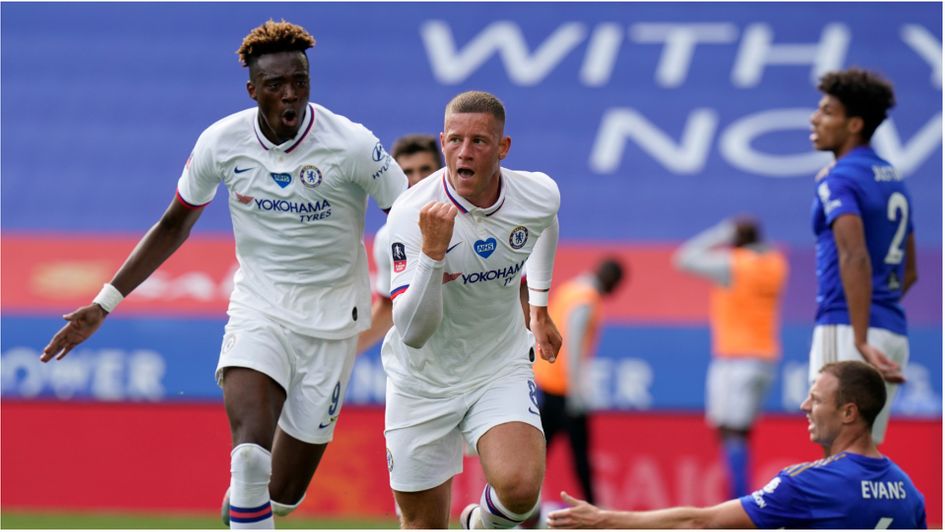 Ross Barkley scores the winner for Chelsea at Leicester in the FA Cup