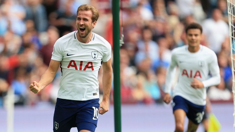 Harry Kane celebrates