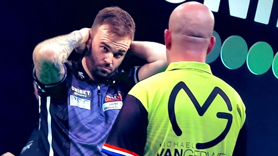 Ross Smith knocked out Michael van Gerwen