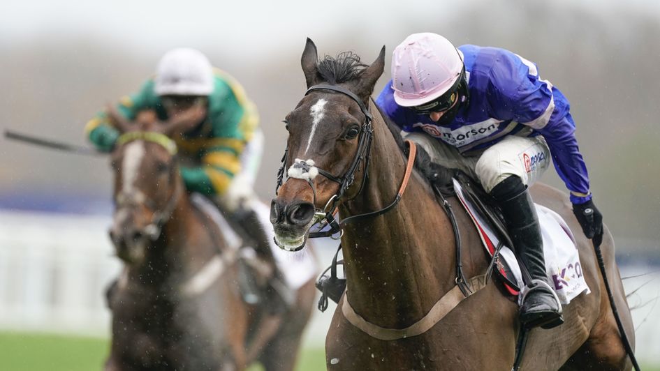 Danny Kirwan gets back on track at Ascot