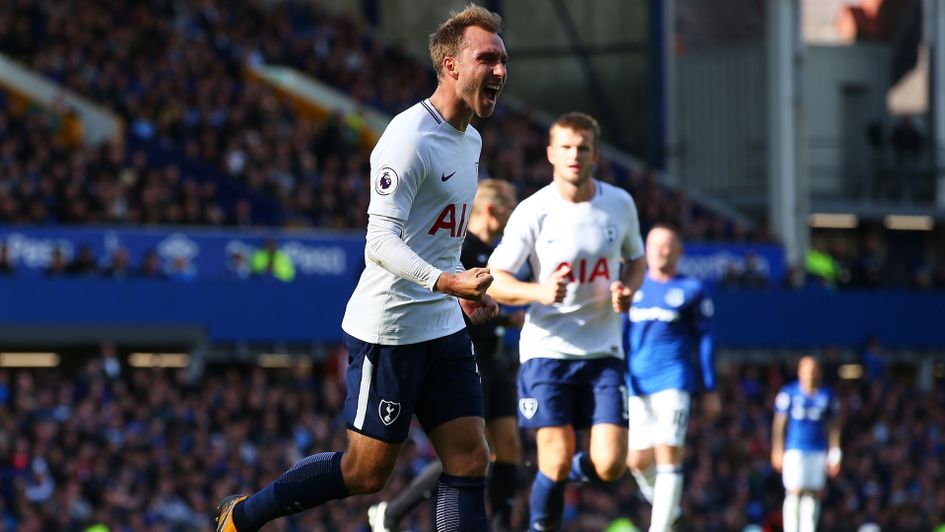 Christian Eriksen celebrates his goal
