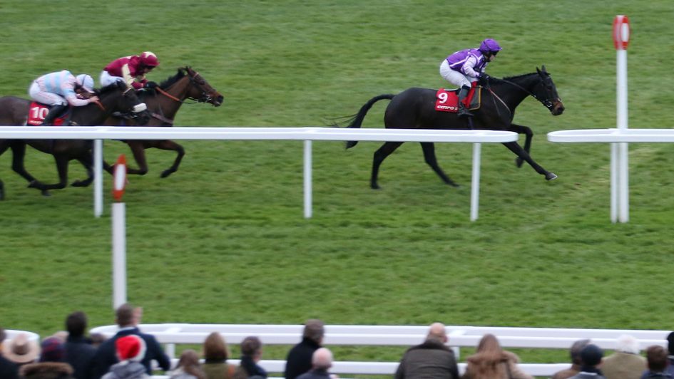 Arthur's Gift winning at Cheltenham