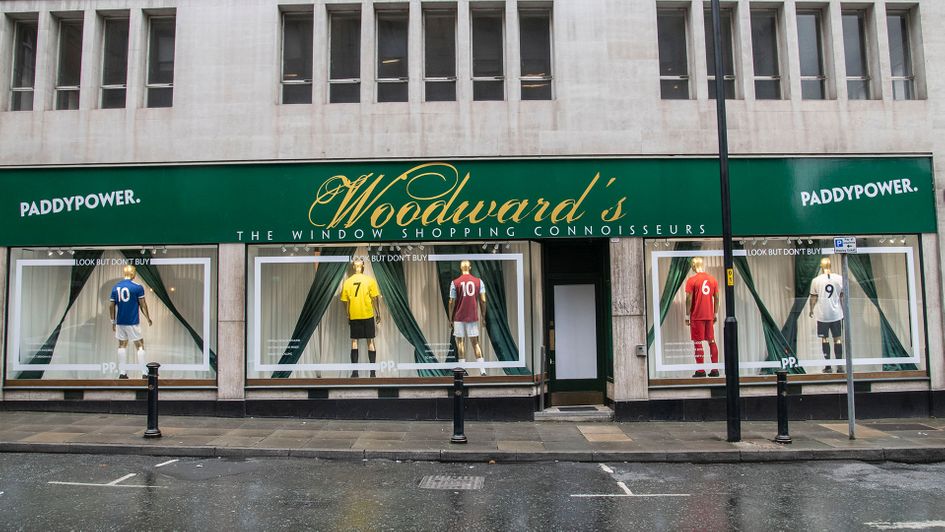 Paddy Power had a cheeky dig at Manchester United's lack of activity