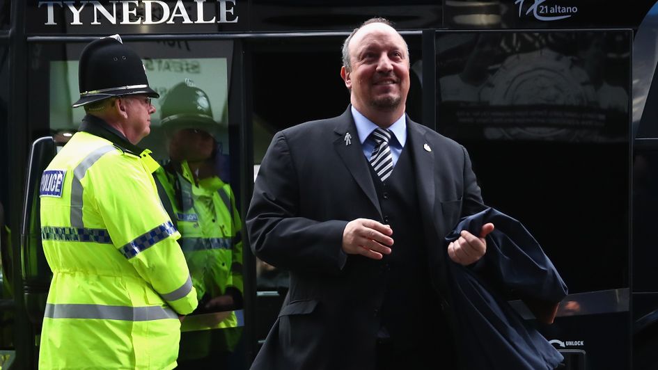 Rafa Benitez arrives at Goodison Park