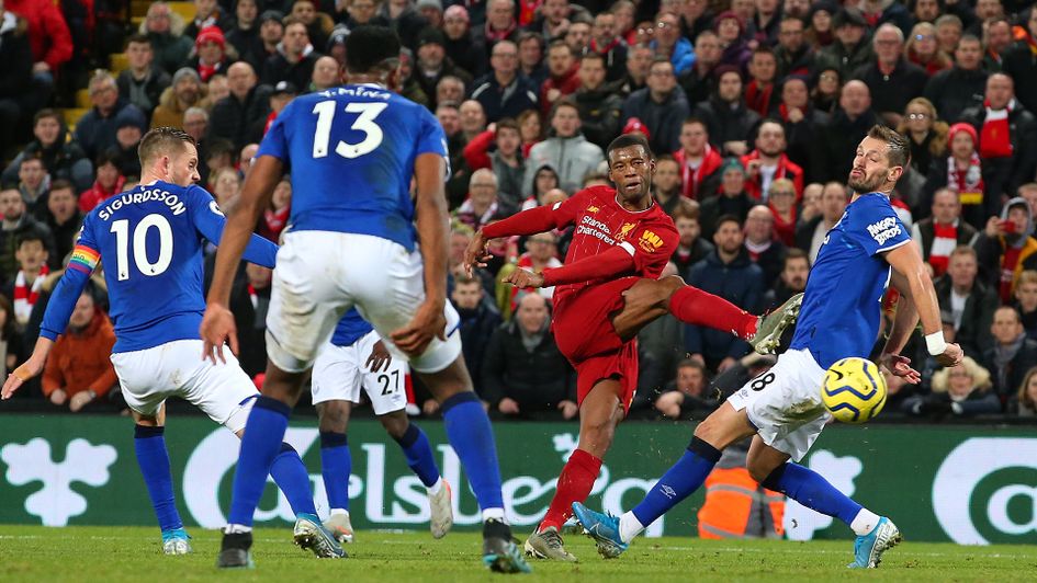 Georginio Wijnaldum scores against Everton