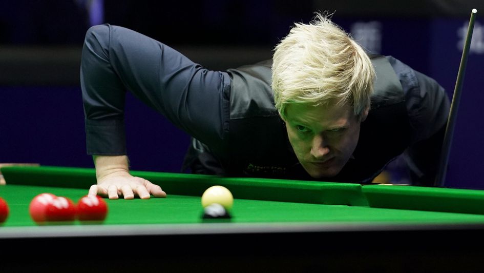 Neil Robertson battled from behind to lead Ronnie O'Sullivan