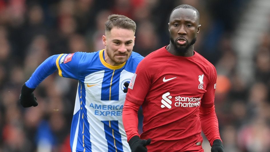 Alexis Mac Allister in action against Naby Keita