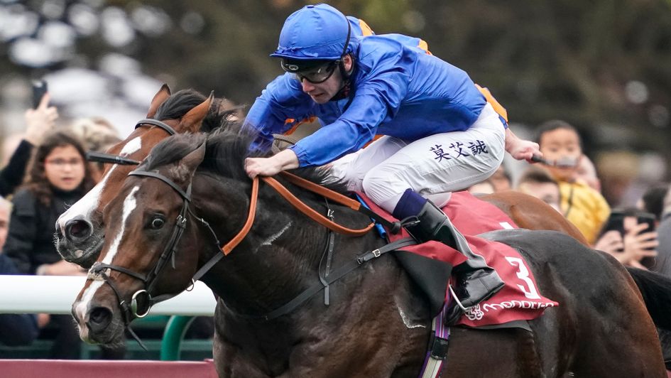 Royal Marine wins at Longchamp under Oisin Murphy