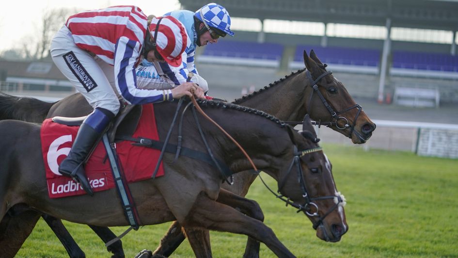 Ami Desbois is just beaten by Double Shuffle at Kempton