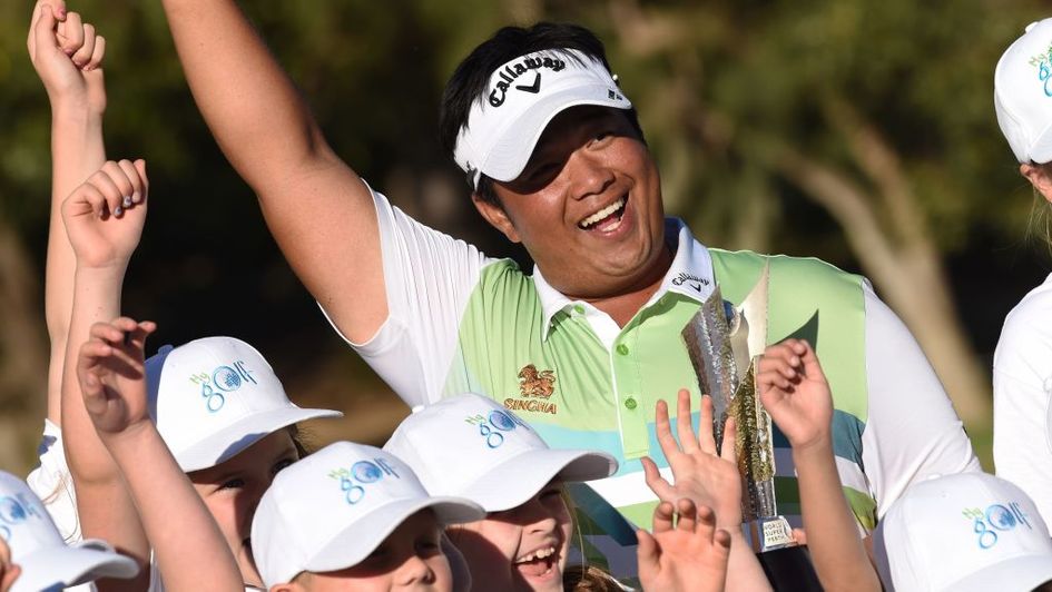Kiradech Aphibarnrat with his trophy