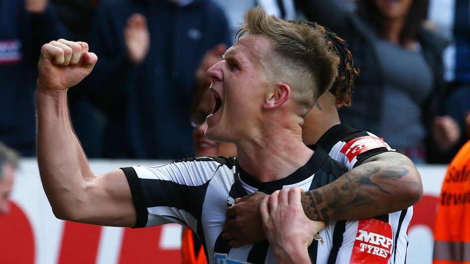 Matt Ritchie celebrates his winner for Newcastle against Arsenal