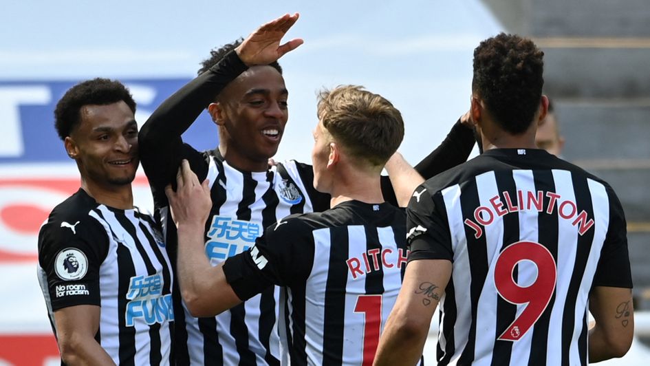Newcastle celebrate Joe Willock's winner against West Ham