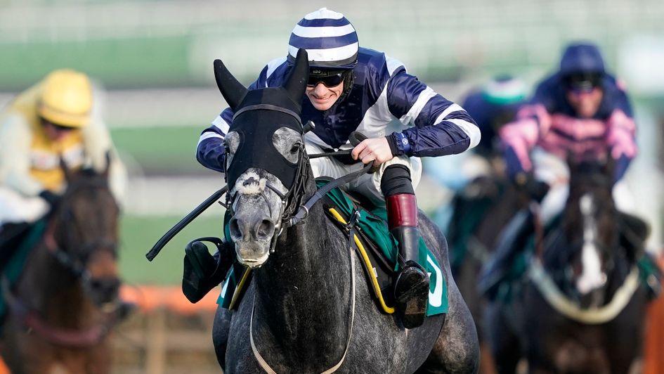 Al Dancer wins under Sam Twiston-Davies