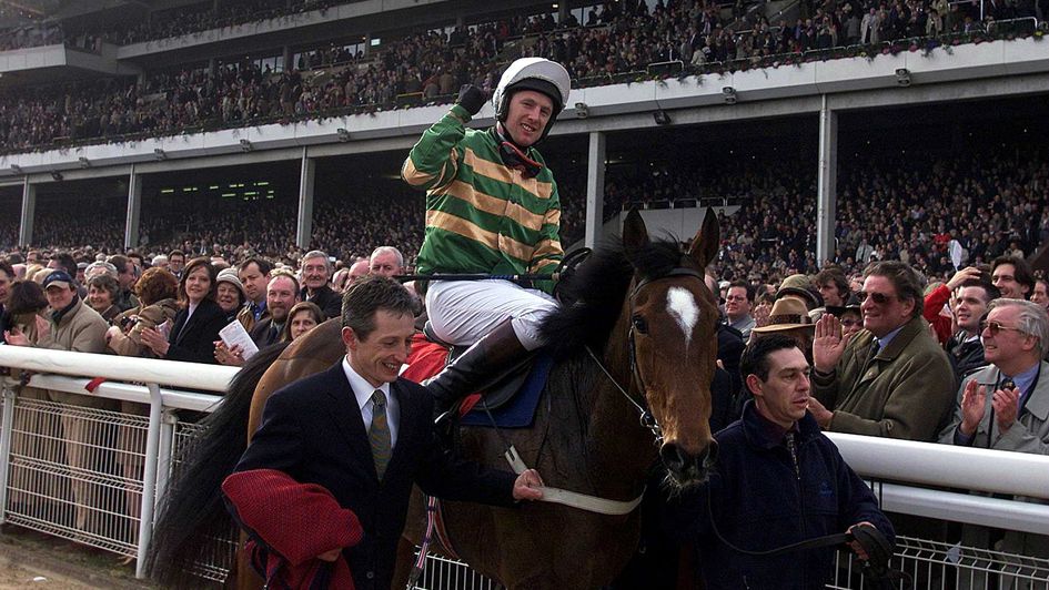 Charlie Swan comes back in on Istabraq after winning the 2000 Champion Hurdle