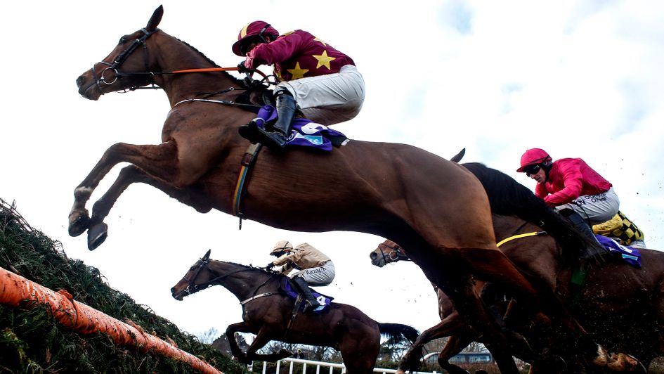 Monalee won a thrilling Flogas Novice Chase